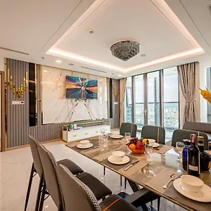 Landmark 81 Condotel Garden Bay 아파트 호치민